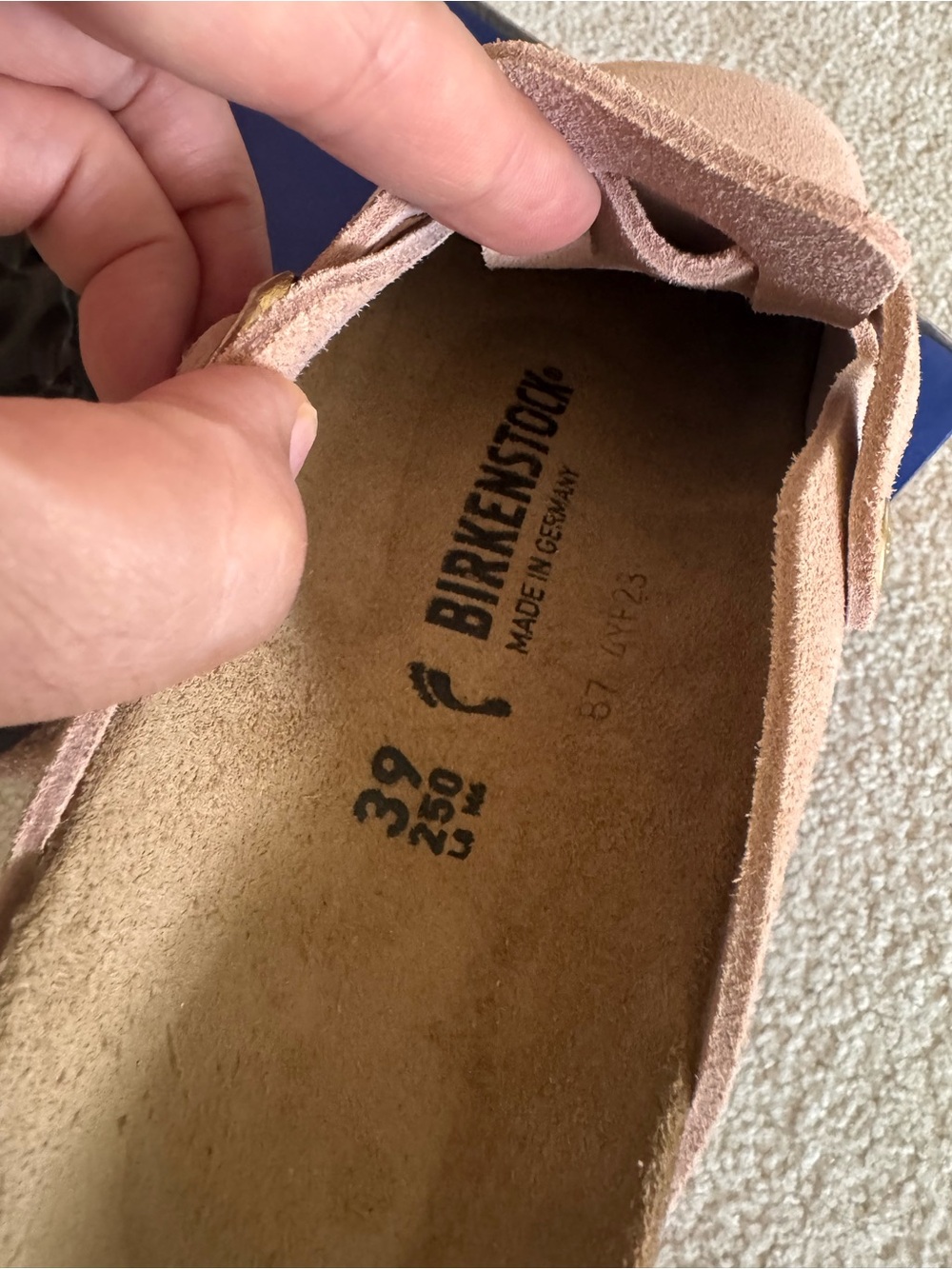 (Only tried once indoors)
Birkenstock Suede clogs in light rose